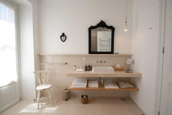 La Casa Amor - Image 2